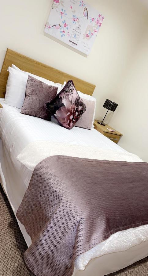 The Armada Inn Armoy Екстер'єр фото