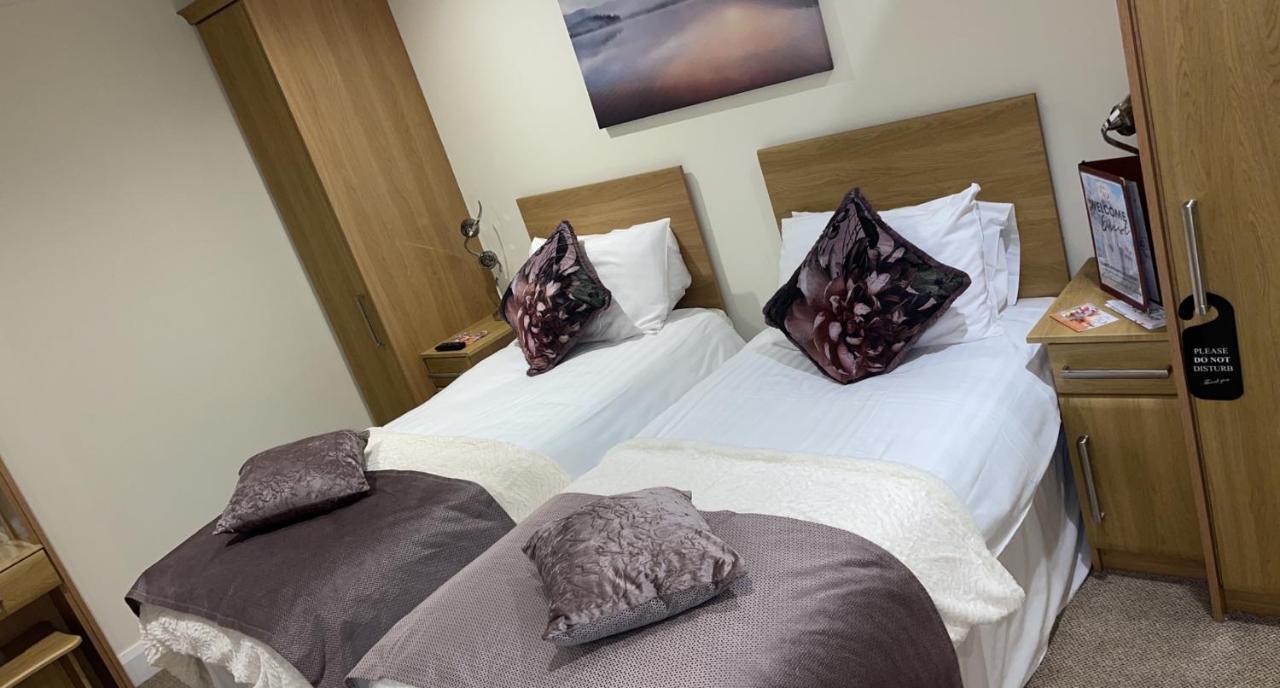 The Armada Inn Armoy Екстер'єр фото