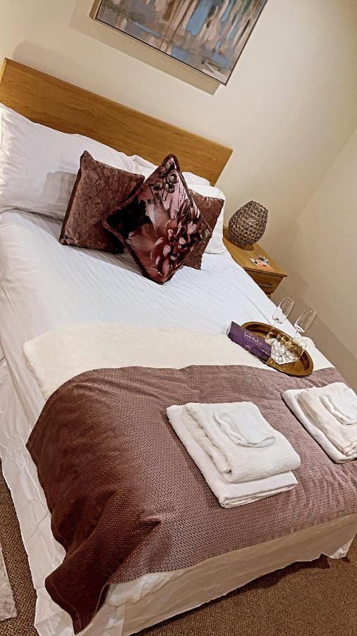 The Armada Inn Armoy Екстер'єр фото