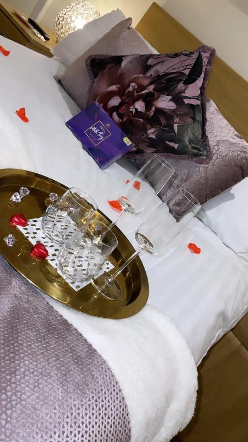 The Armada Inn Armoy Екстер'єр фото